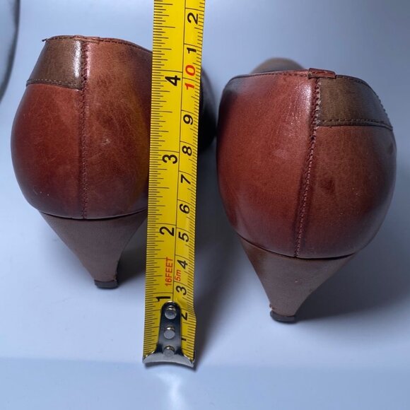Vintage Dolcis Brown Leather Heels Size 5M With 2”  Heel Classic Casual Workwear - Picture 3 of 9